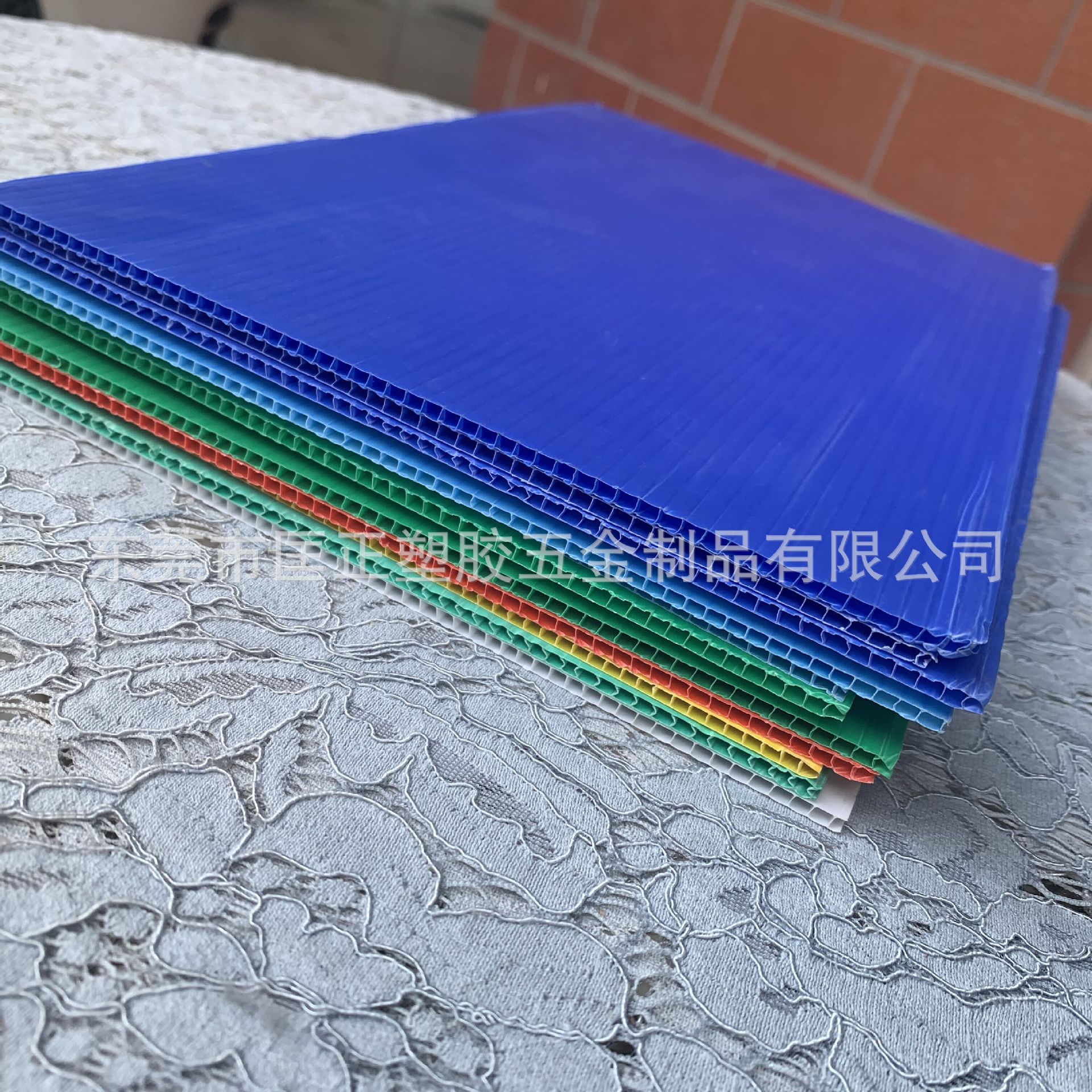 供应2-10MM蓝色PP万通板 中空板周转箱 中空板隔板