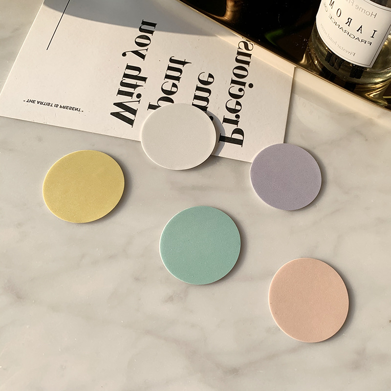 Fabricante personalizado soporte de parche de teléfono móvil magnético hoja magnética multicolor opcional redondo autoadhesivo parche magnético