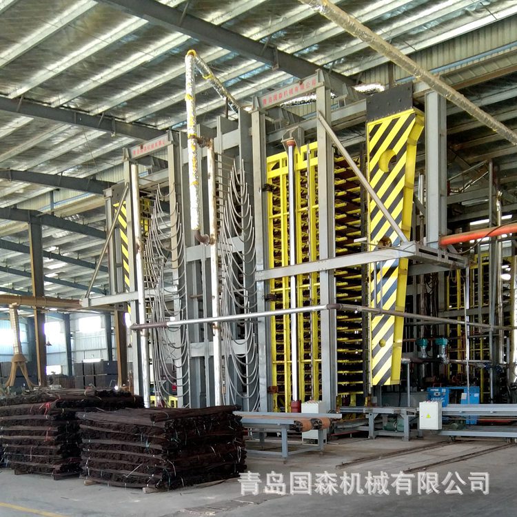 供应青岛国森机械制造的全自动生产高密度多层竹胶板热压机