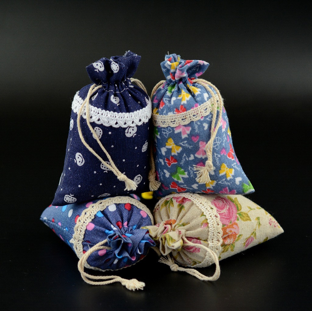 新款10*14时尚麻布青花束口袋 礼品首饰袋 拉绳袋批发 多色可选