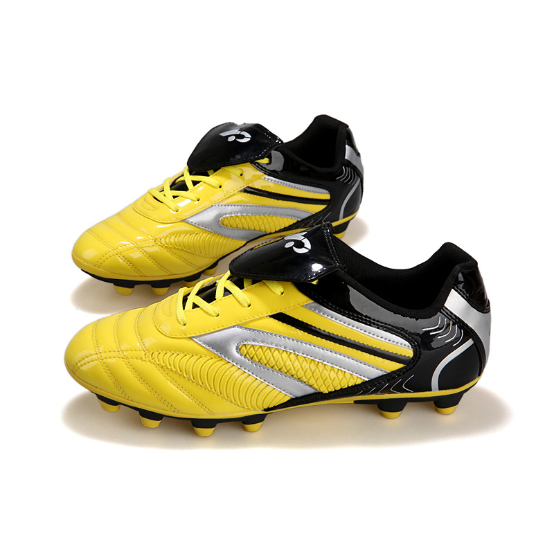 LN26002 egg yolk/Black-spike