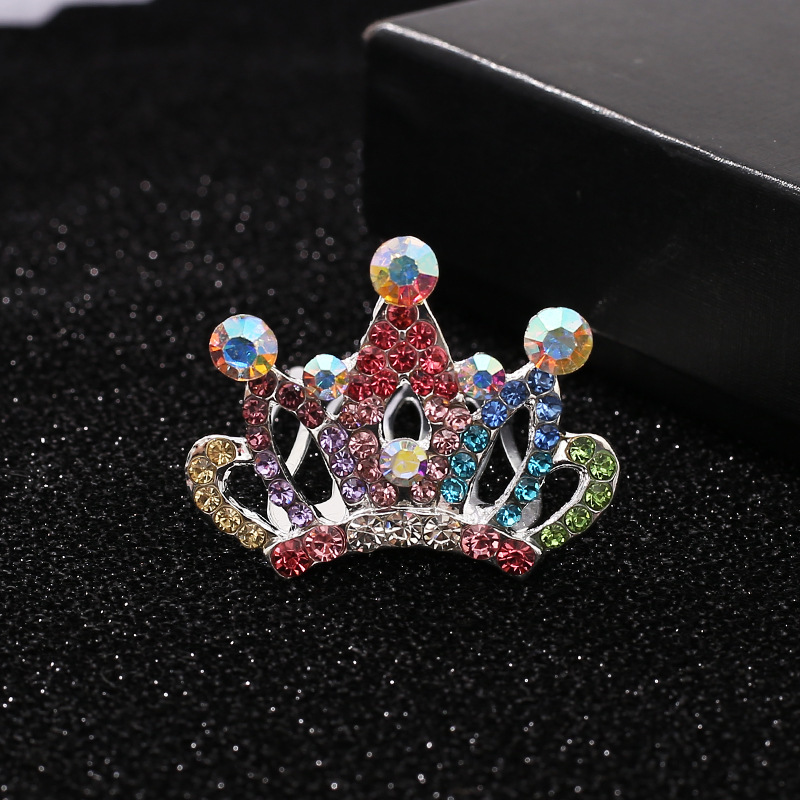 Niños coronas de cabello niñas adornamientos de cabello de alta sensibilidad bebés corona de cumpleaños niñas diamante princesa pinzas de cabello