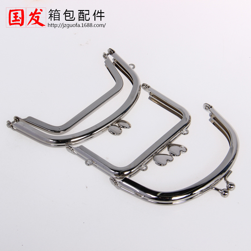 Sin stock, puede hacer productos: 10.5CM arco sin agujero máquina de pozo perforador de oro hardware de billetera que 0283