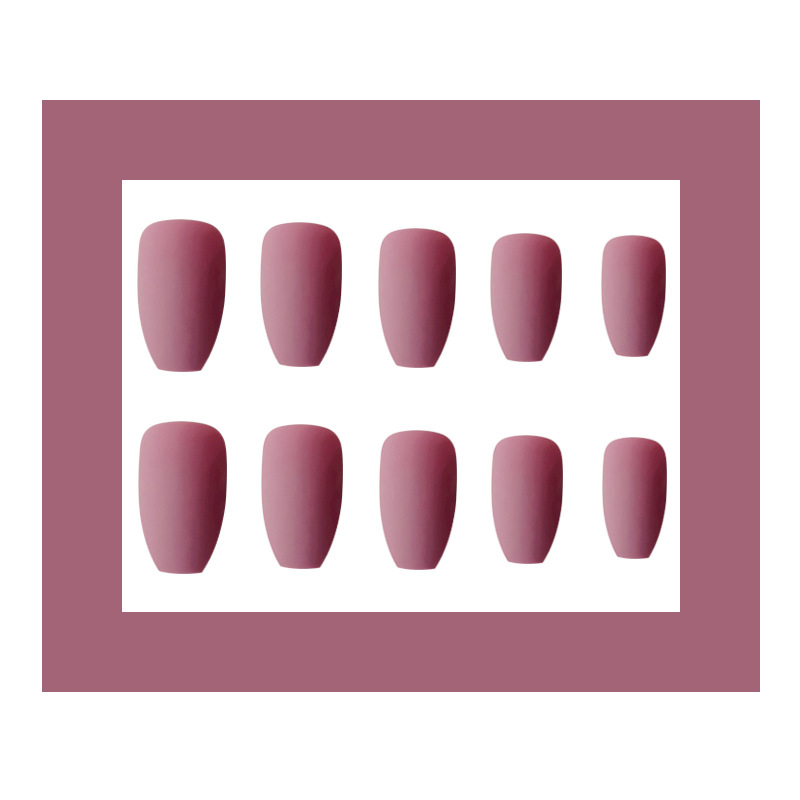 Color sólido mate mate desgaste uñas trapezoidales uñas de uñas de estilo europeo y americano 24 piezas Parche de uñas postizas ultrafino terminado