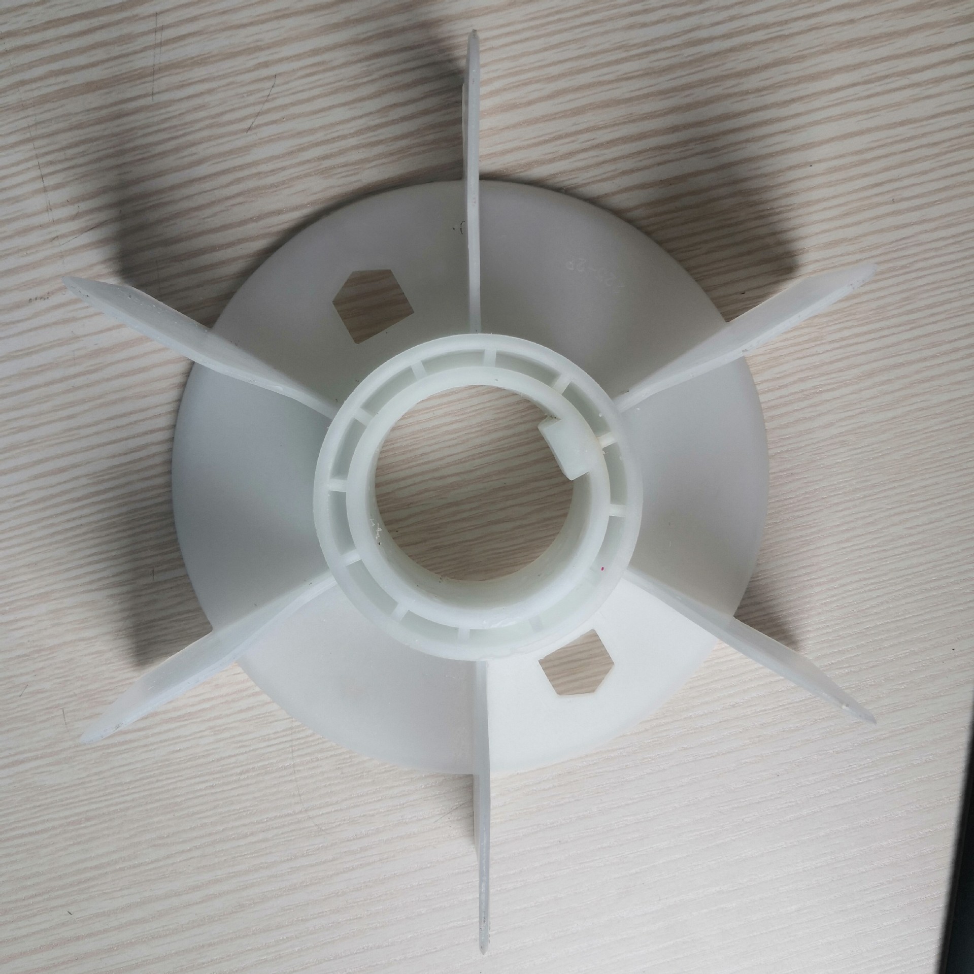 现货供应ABB电机原厂配件ABB电机散热风扇叶M2QA45KW-2P 225-2P