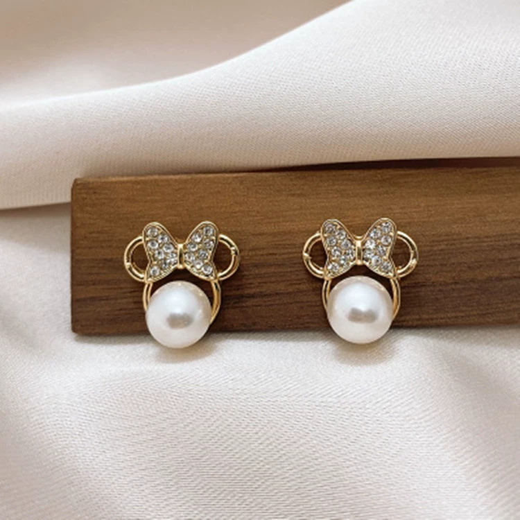 Korean cute earrings pearl with bow, simple and elegant design, internet celebrity