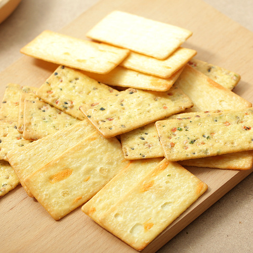 Hokkaido biscuits, Japanese snacks, vegetarian nutritious snacks, home plate vegetable cakes, Internet celebrity snacks for the elderly