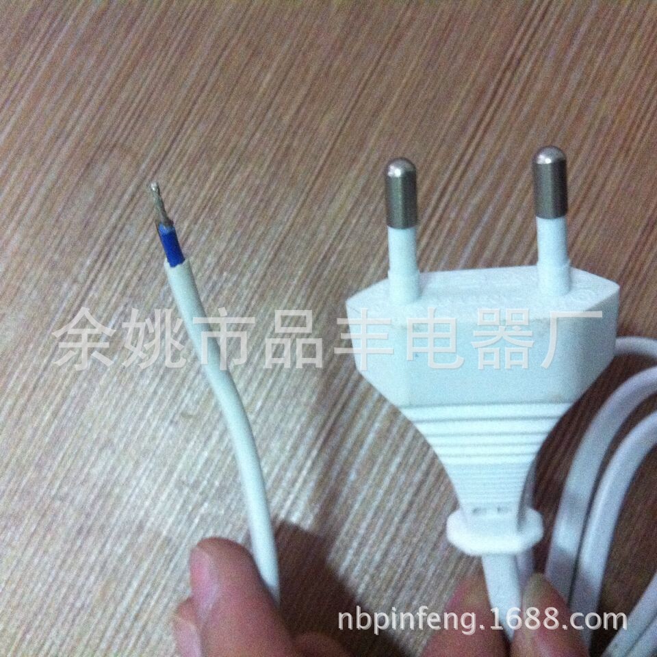 供应欧标纯铜圆插 欧规紫铜线芯303开关电源线