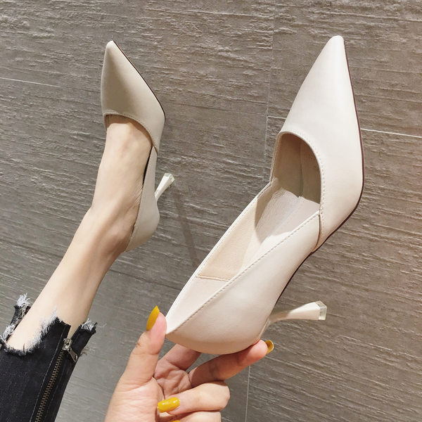 Giày cao gót nữ mũi nhọn kiểu châu Âu, gót cao thanh lịch — Màu be