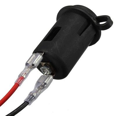 Siqaret yandırıcısı female seat 12V power Universal