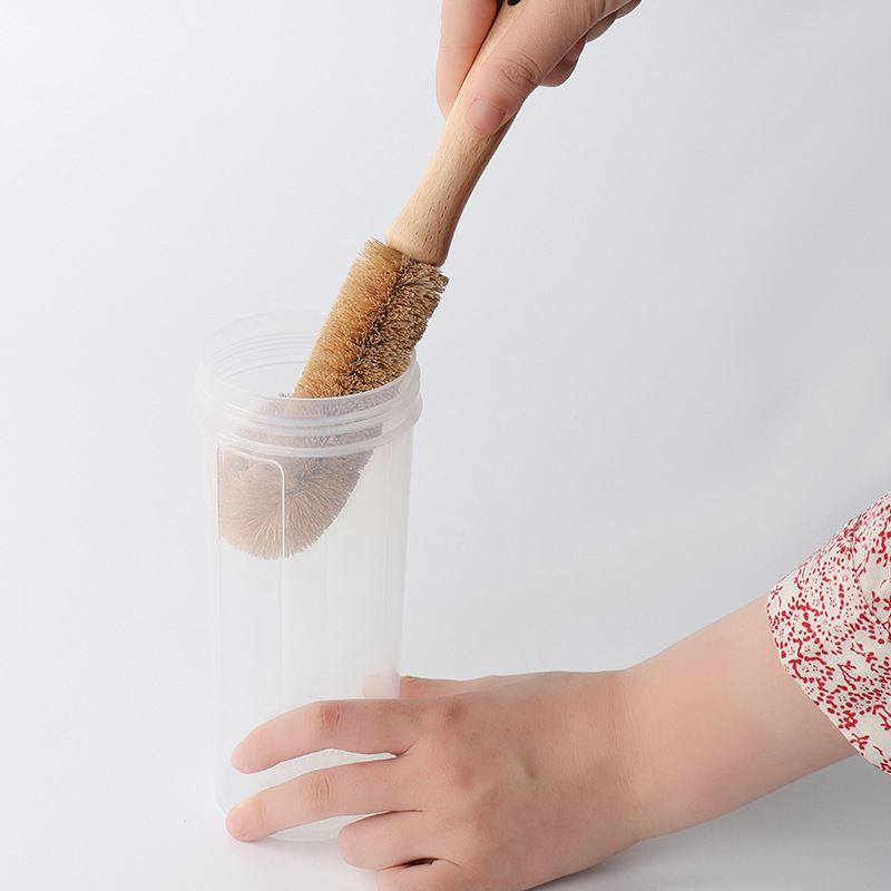 Coco marrón haya taza de agua cepillo de limpieza del hogar cepillo de la taza no fácil de pegar aceite colgando mango de madera cepillo de limpieza al por mayor