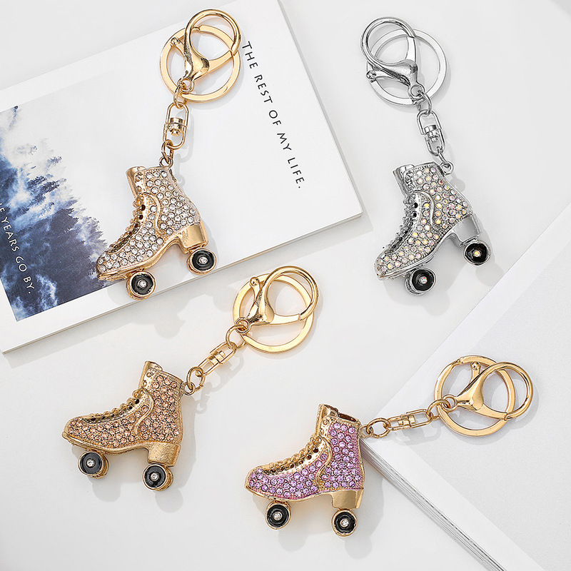Amazon car pendant European and American fashion diamond-encrusted skates small gift creative keychain wholesale Metal