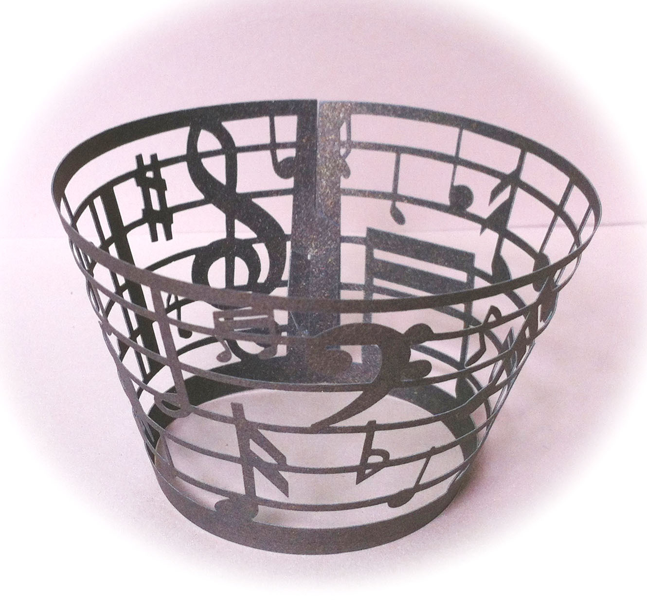 Láser transfronterizo hueca taza de papel pastel borde de papel nota negra tema musical pentagrama decoración taza de papel encaje