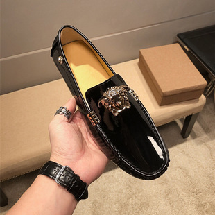 �ļ���Ь�¿���˶���Ь��Ӣ�����_�_܇Ьһ�_�������^��Ƥ��Ь��