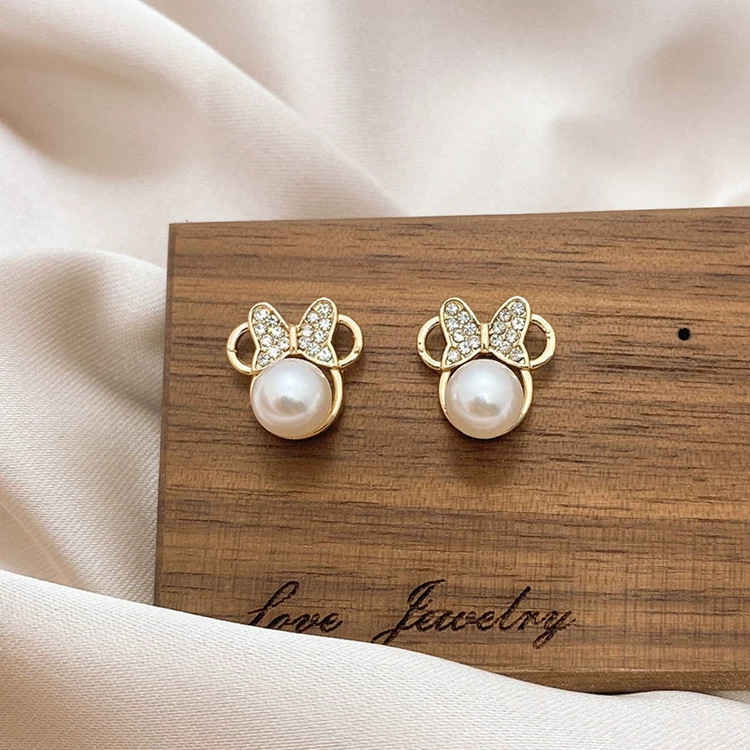 Korean cute earrings pearl with bow, simple and elegant design, internet celebrity