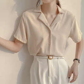 白色雪纺衬衫女2024夏季新款气质v领上衣百搭宽松短袖洋气小衫