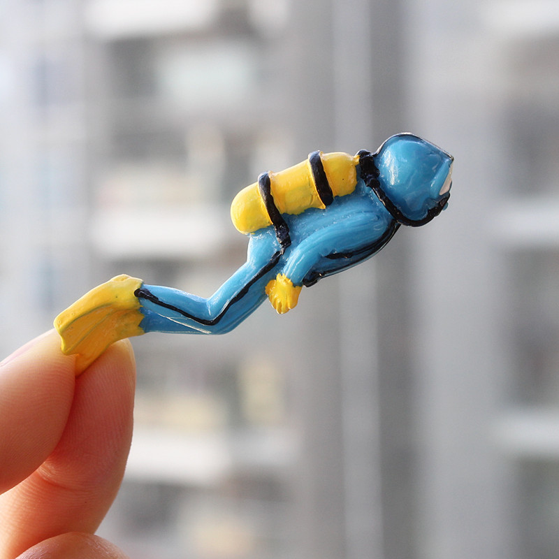 Ocean Figure Diver Model Resin Treasure Treasure Box Creative Aquarium Landscape Decoration Ornaments Ocean Figure Diver Model Resin Treasure Treasure Box Creative Aquarium Landscape Decoration Ornaments