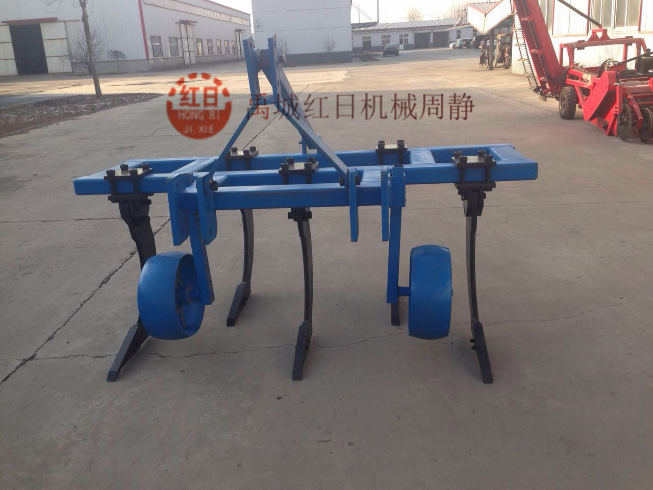 5齿深松犁  阿里巴巴实拍深松机  深松机工作视频