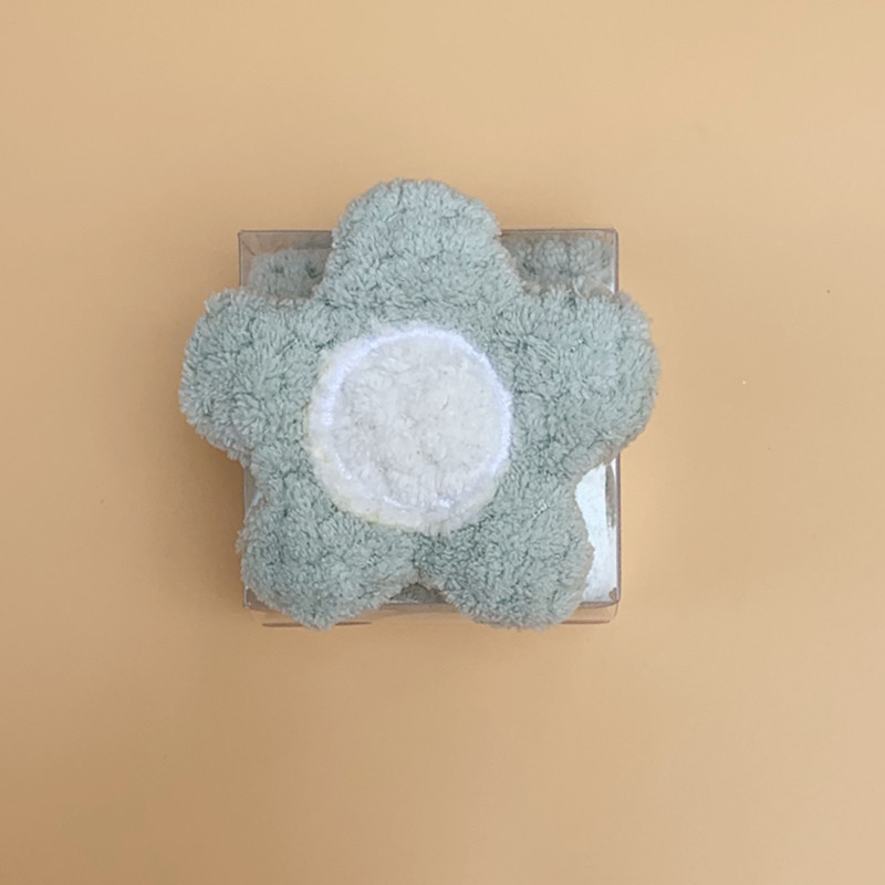 ПВХ коробка зеленые цветы