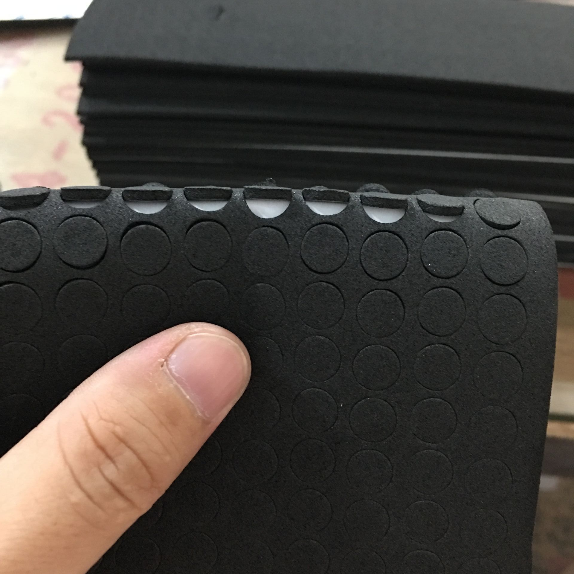 单面防滑硅胶垫 自粘圆形方形EVA垫片 家具泡棉胶垫 保护底座脚垫