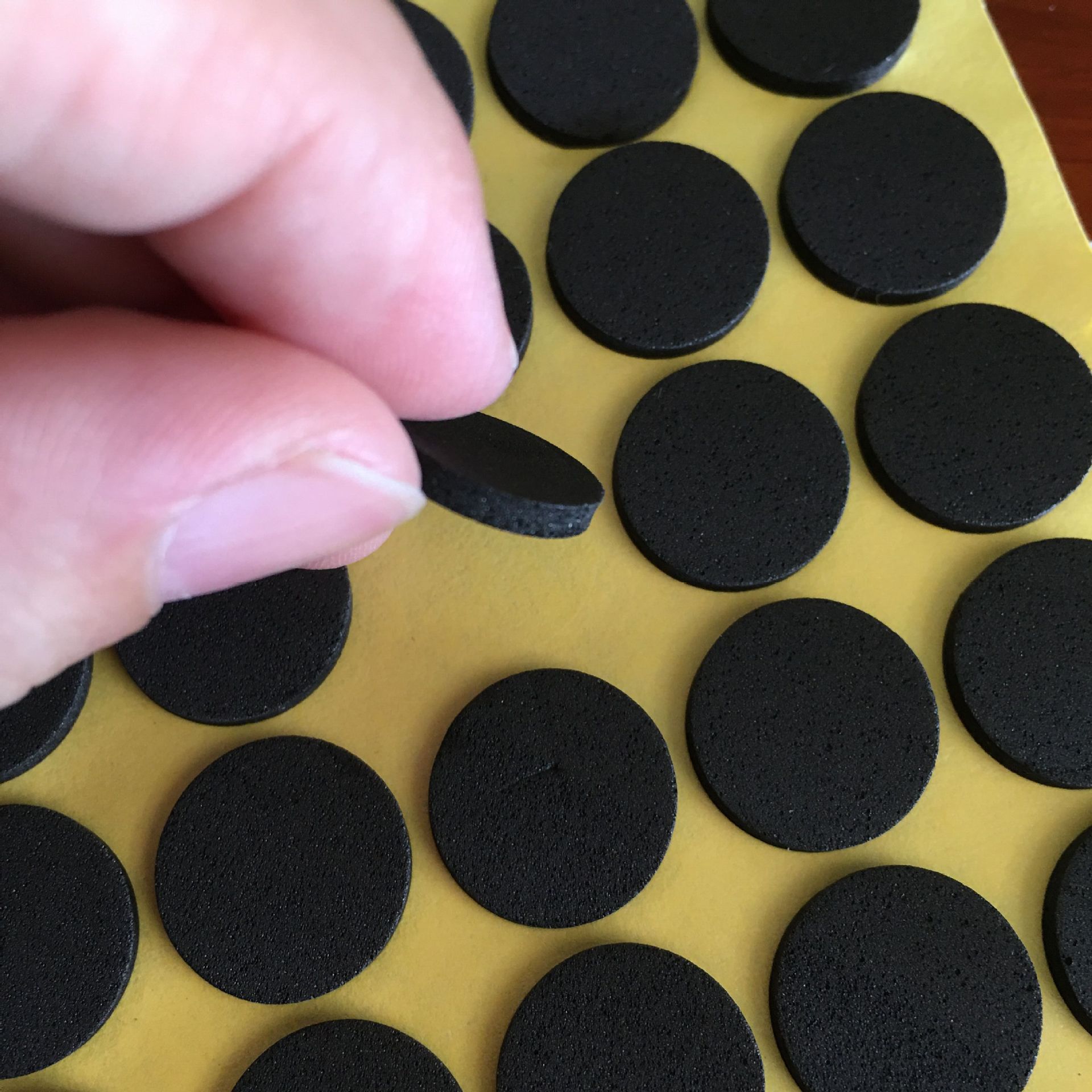 EVA不干胶自粘海绵垫 环保防水EVA垫片 包插头胶棉 保护泡棉脚垫