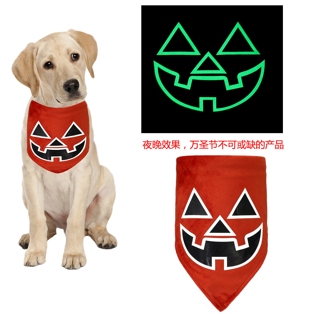 Venta caliente transfronteriza luminosa de halloween toalla triángulo para mascotas toalla de saliva para perros bufanda para mascotas festival fantasma toalla de saliva para mascotas