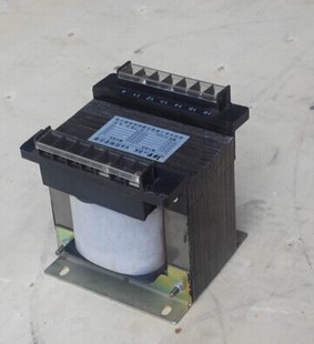 ������x��ź�П�׃����6000W/BK-6KVA�~�X���Ɏ���220/220/110V