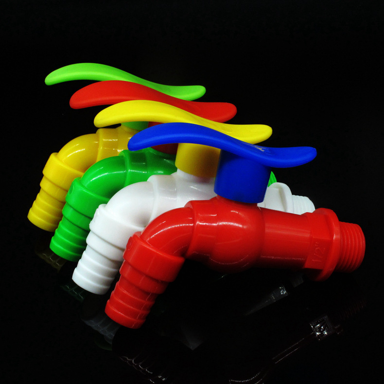 Factory direct wholesale kitchen thickened plastic spout flow large Indonesian mixed color faucet boat handle faucet