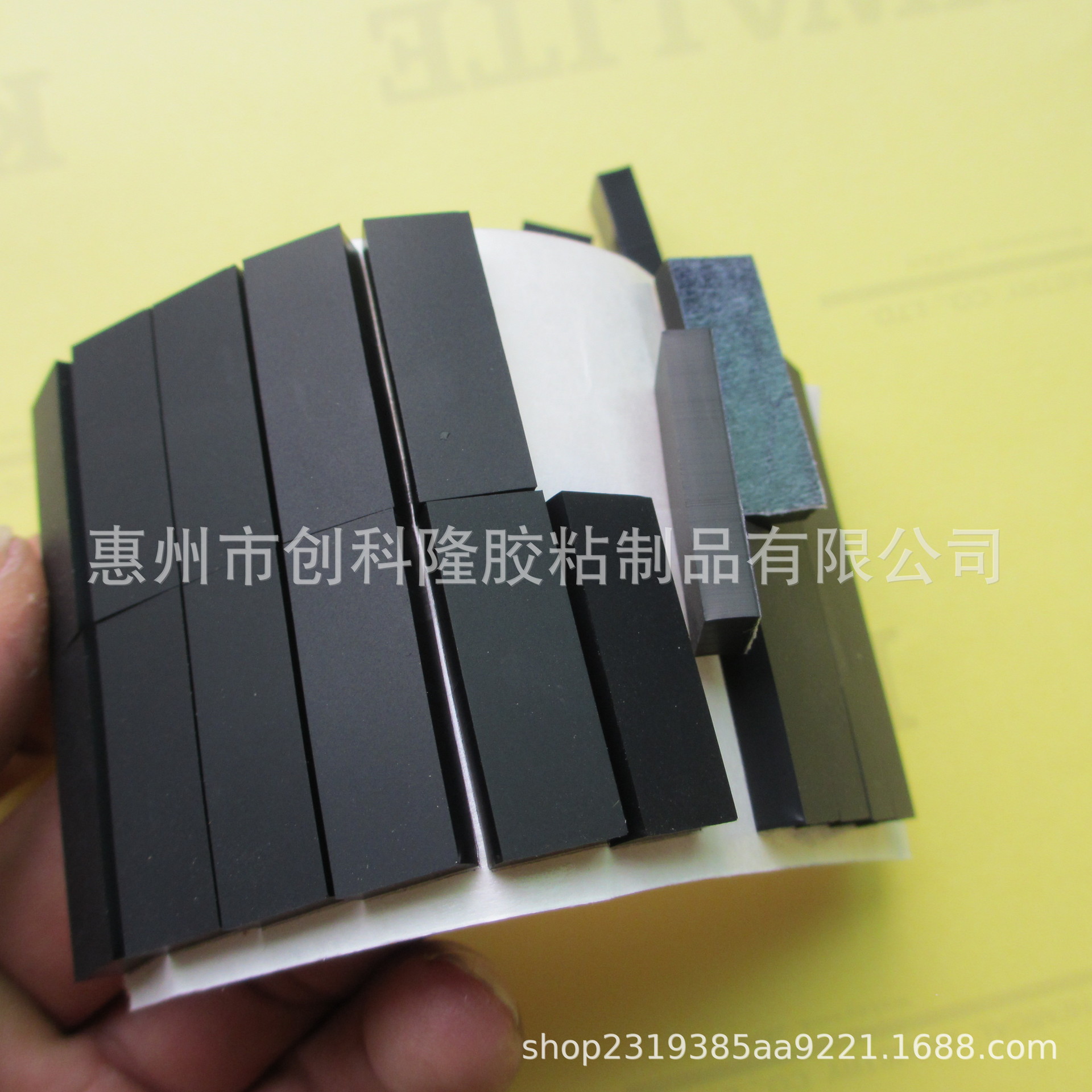 硅橡胶制品  黑色背胶硅胶脚垫 白色圆形硅胶垫 方形白色防滑垫