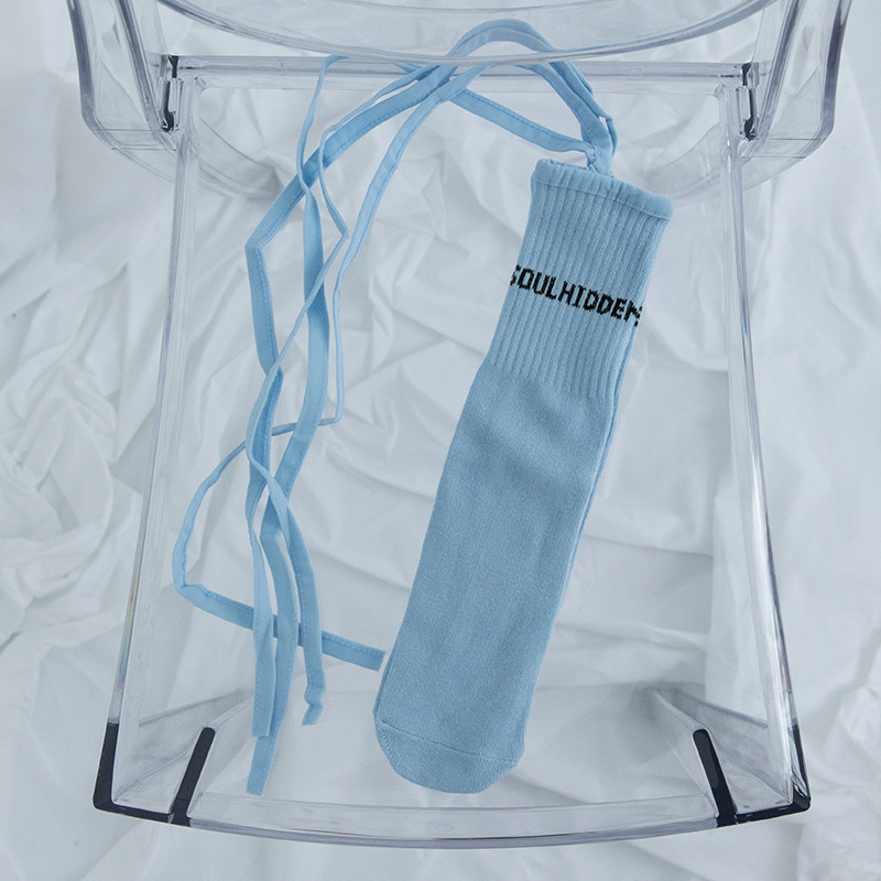 Plusox Otoño e Invierno Nueva Lolita calcetines de correa cruzada hembra ins llamativos calcetines de marea calcetines de pantorrilla calcetines de media pantorrilla