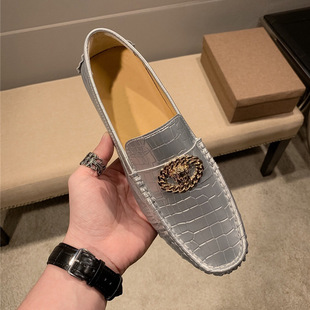 ����Ь��һ�_���ļ���Ь�¿��yɫ���eƤЬ�����{܇ʯ�^�y����Ь��