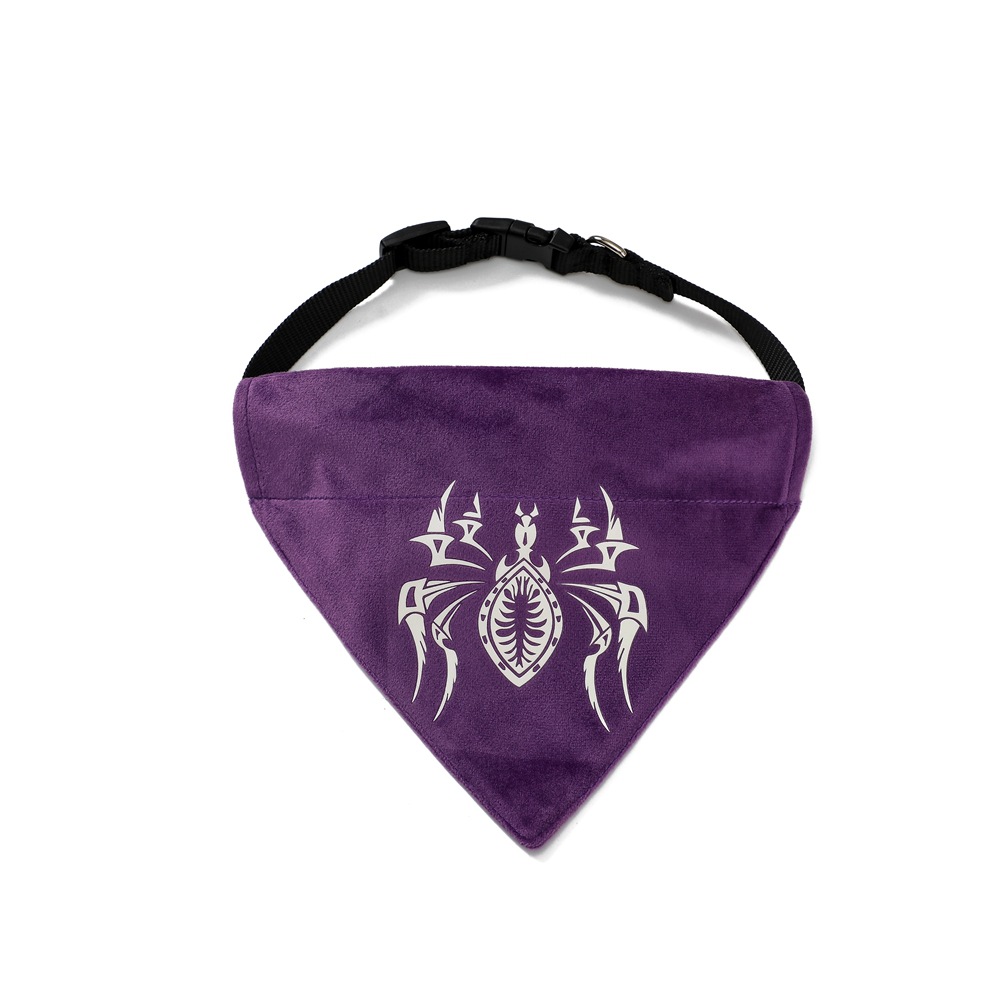 Nuevo luminoso Halloween mascota triángulo toalla perro saliva toalla mascota bufanda perro triángulo toalla