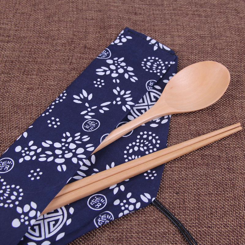 Creativo palillos de madera cuchara traje estilo japonés viaje de almacenamiento palillos cuchara viaje de negocios vajilla logotipo al por mayor