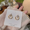 Design fashionable advanced earrings from pearl, trend of season, internet celebrity, simple and elegant design, high-quality style