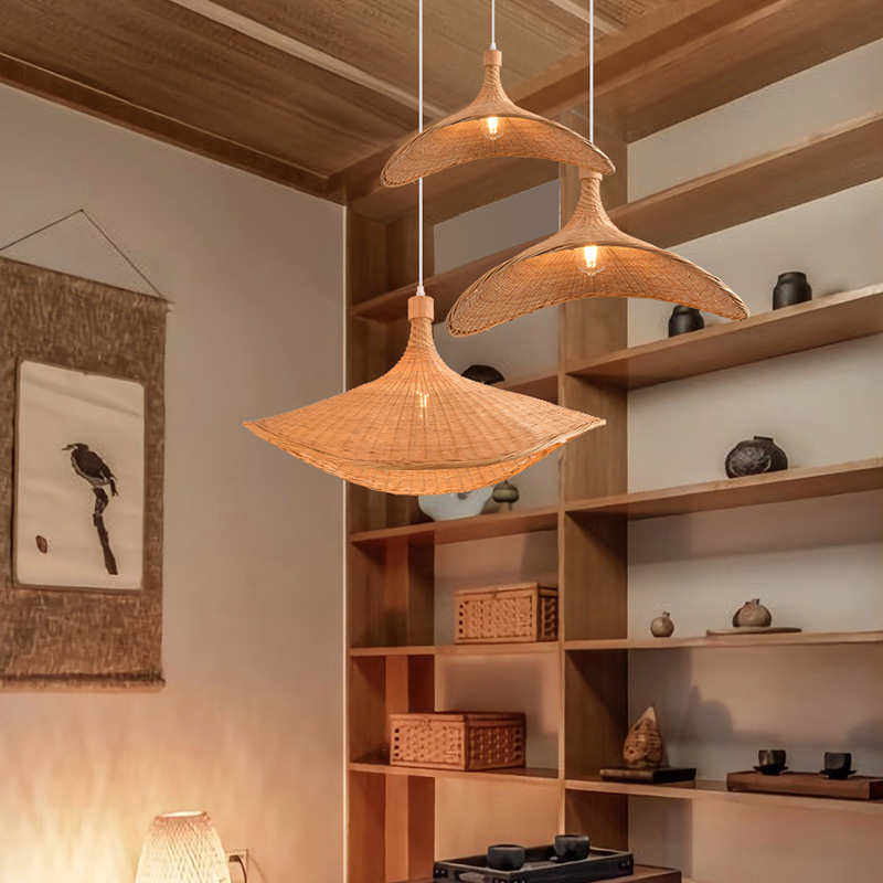 Nuevo estilo chino de bambú tejido de bambú araña creativa estilo japonés restaurante B & B lámpara Hotel Casa de Té olla caliente tienda lámpara de ratán