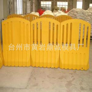 吹塑围挡模具 吹塑围挡模具 吹塑模具 大小中空模具 塑料模具