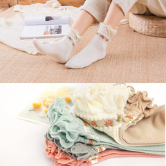 Autumn and winter combed cotton socks for women, loose maternity socks, comfortable and warm confinement socks, versatile lace sleeping socks for women