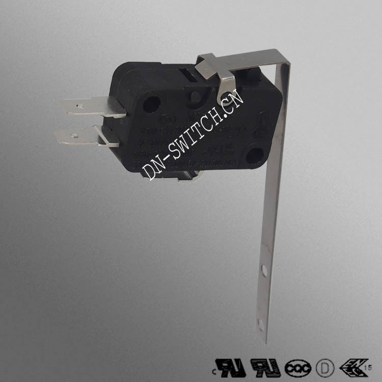 厂家供应微动开关小型汽车门控专业制造小家电行程开关特殊动臂