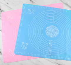 Large and Thick Silicon Dough Mat Food Grade Rolling Pin and Dough Mat Non-Stick Plastic Cutting Board Silicone Mat Panel