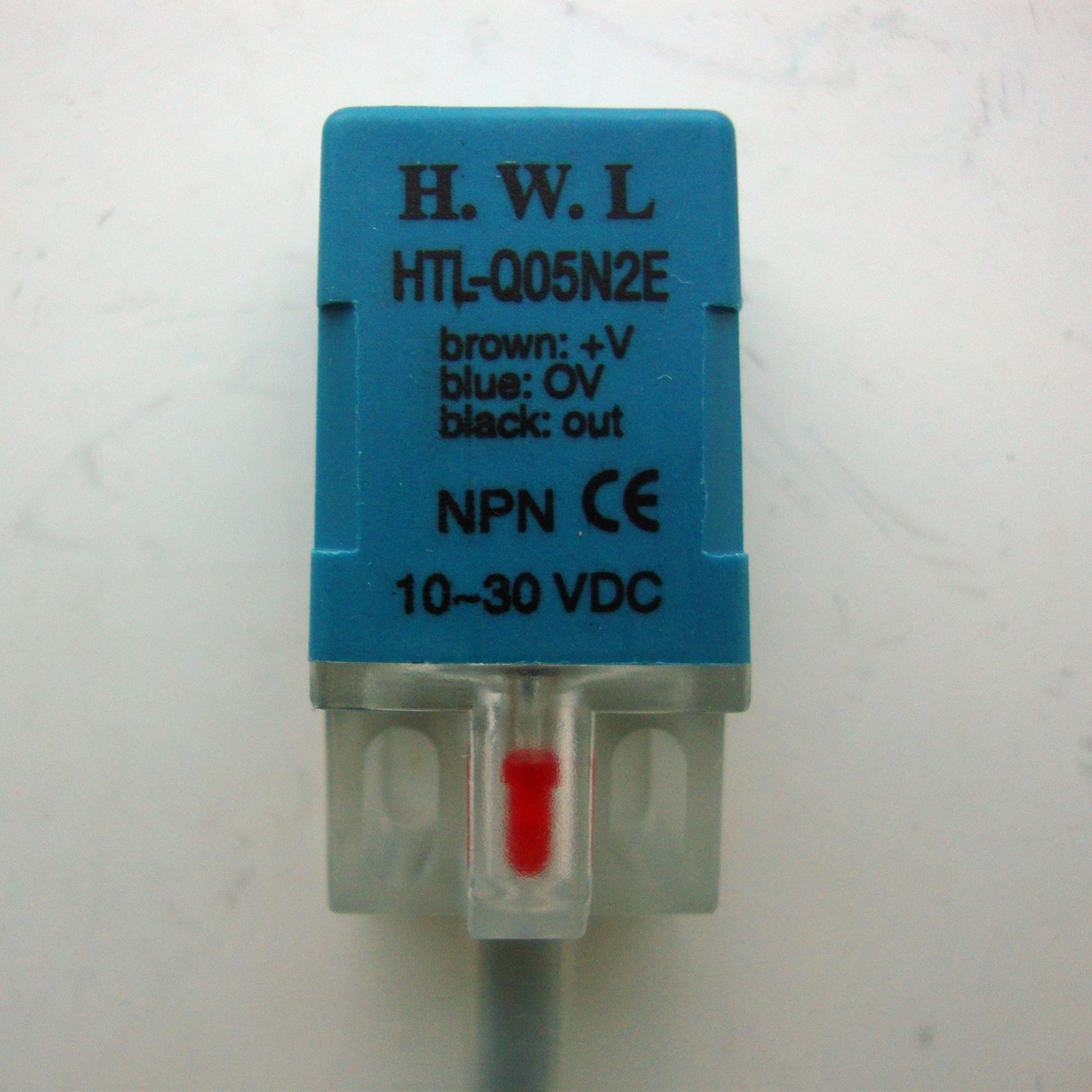 HWL接近开关HTL-Q05N2E现货供应 电感式接近开关 方型接近