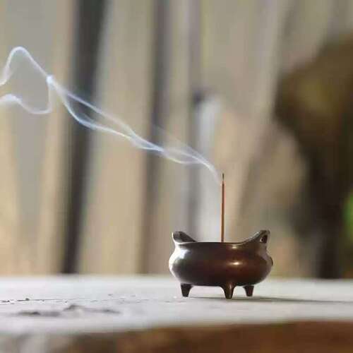 Brass gourd incense holder, nine-hole incense holder, incense plate and incense holder, manufacturer wholesale creative thread incense holder, copper bead incense holder
