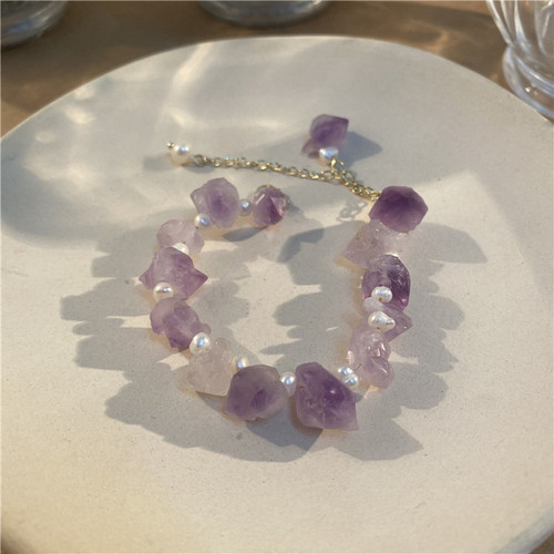 Niche design sense summer new amethyst stone simple natural stone pearl bracelet small fresh bracelet hand jewelry for women