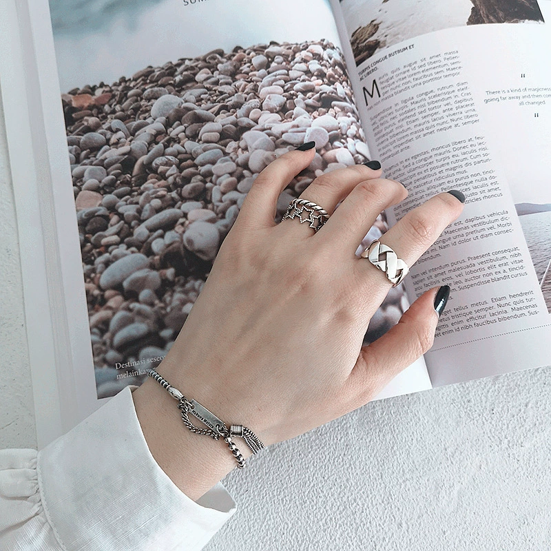 Brand woven ring, accessory, Japanese and Korean, simple and elegant design, silver 925 sample, on index finger