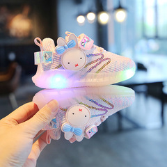 One-piece drop-shipping children's shoes autumn 2020 children 1-3 years old new mesh shoes super popular fly woven shoes sports shoes with light soles