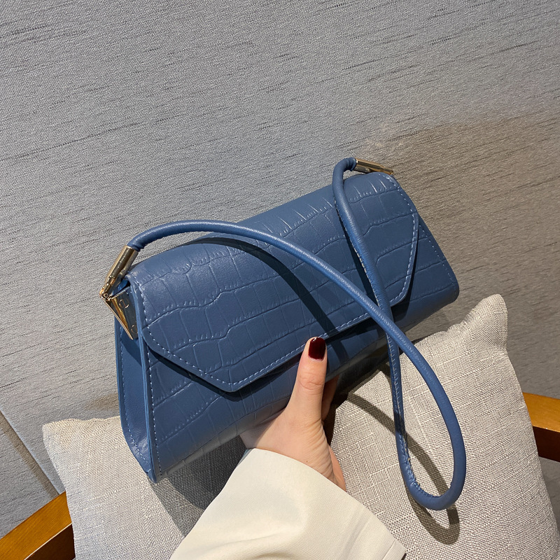 French-Style Trendy Small Handbags 2022 New Fashion Women's Bags Versatile Shoulder Underarm Baguette Bag Street Fashion French-Style Trendy Small Handbags 2022 New Fashion Women's Bags Versatile Shoulder Underarm Baguette Bag Street Fashion