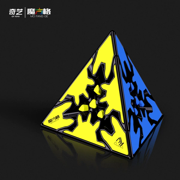 Pyramid with gears, Rubik's cube