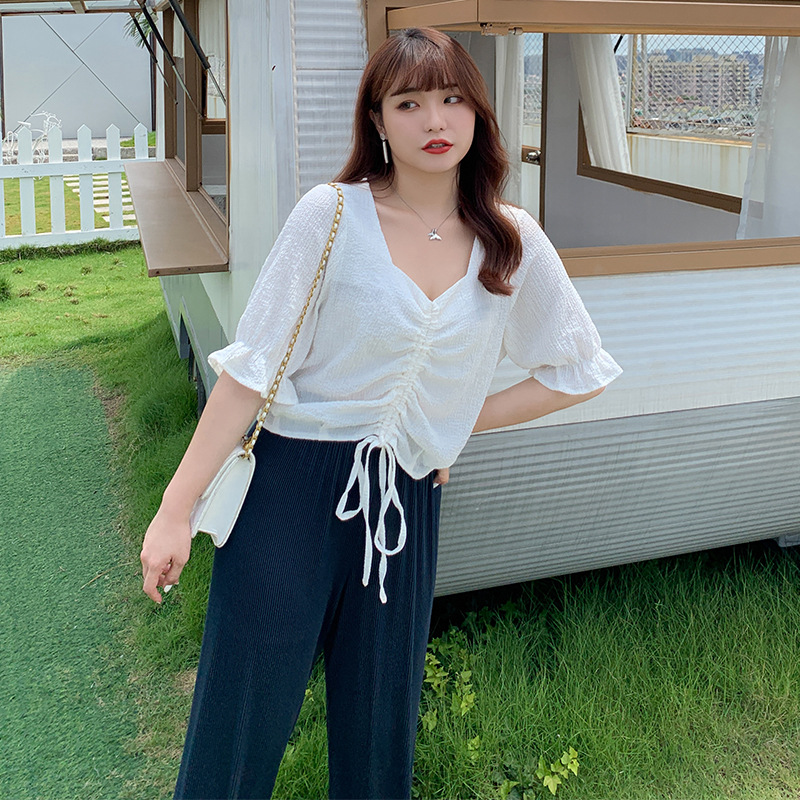 Plus-size women's clothing, 200-pound (100kg) drawstring top, stylish V-neck shirt design, summer style, conceals tummy and slimming. 2393