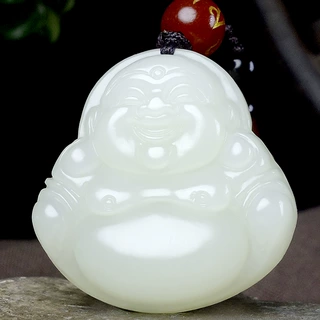 雕刻细腻玉石吊坠儿新疆和田玉手工雕刻中号佛公项链挂饰一件代发