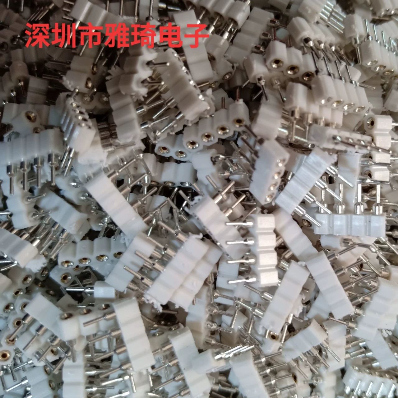 Женский ряд с круглым отверстием 4PlN, светодиодный разъем с шагом 2,54 мм, разъем для световой ленты RGB