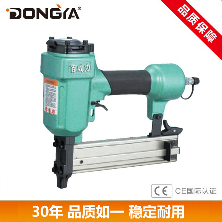 厂家直销东亚ST38气动钢钉枪百威力气动打钉机气动工具气动钉枪